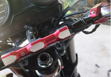 BARRA DE REFORÇO GUIDÃO (UND) VERMELHO