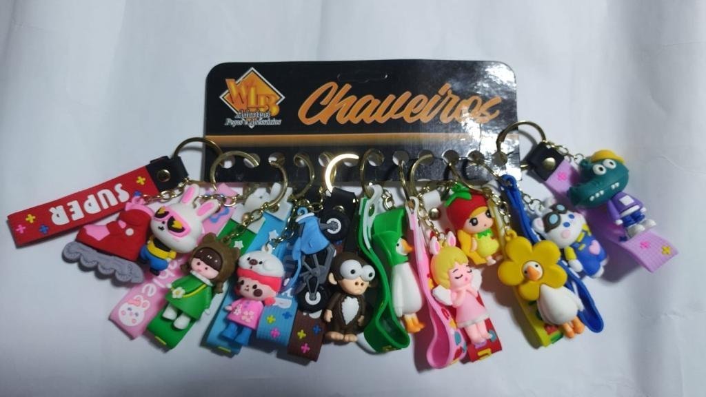 CHAVEIRO DE SILICONE COM ENFEITE