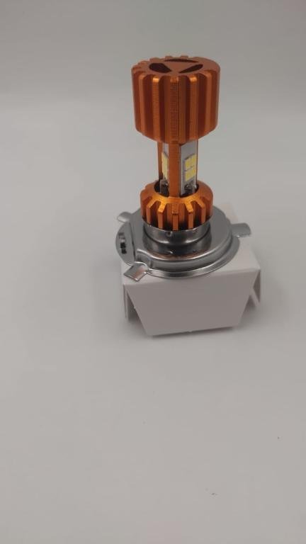 LED FAROL H4 HALOGÊNIO